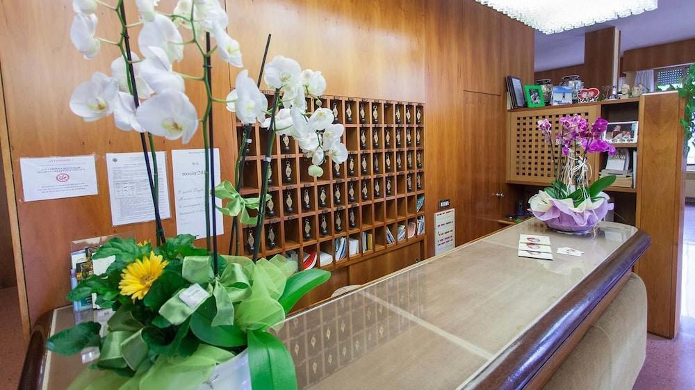 Hotel Rossini Tabiano Terme Kültér fotó
